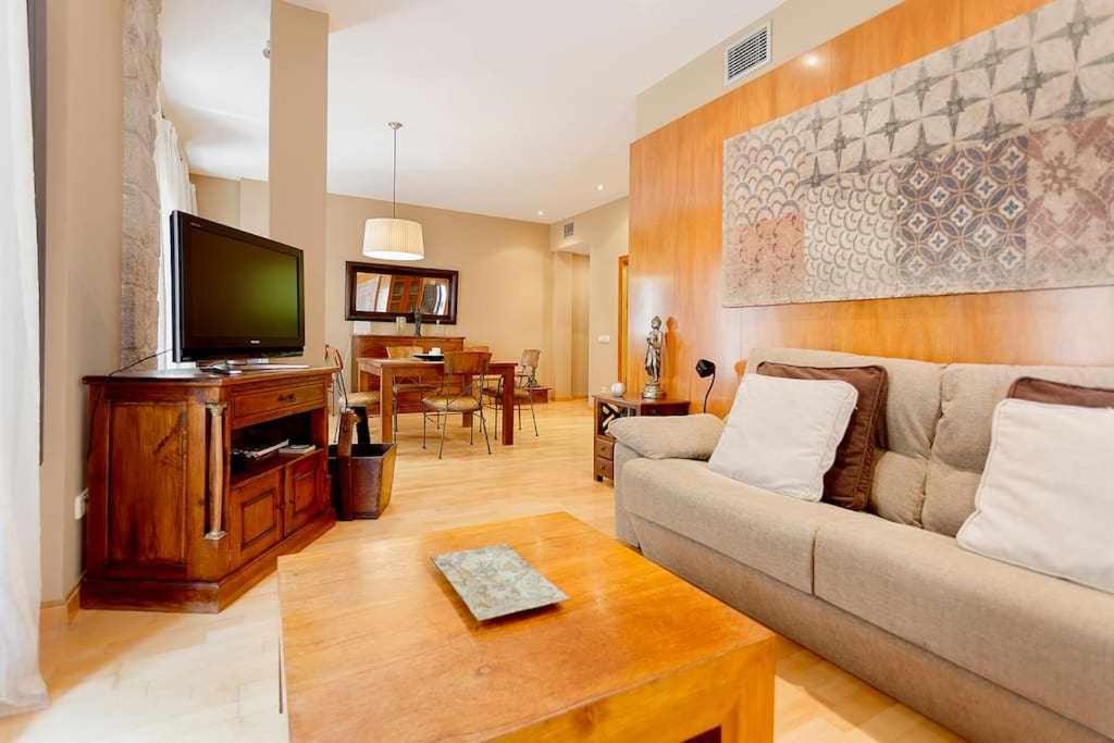 Sleep & Stay Apartamento De Lujo Χιρόνα Εξωτερικό φωτογραφία