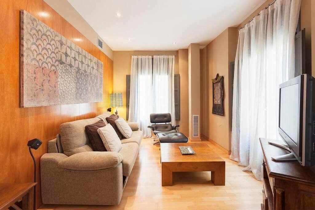 Sleep & Stay Apartamento De Lujo Χιρόνα Εξωτερικό φωτογραφία
